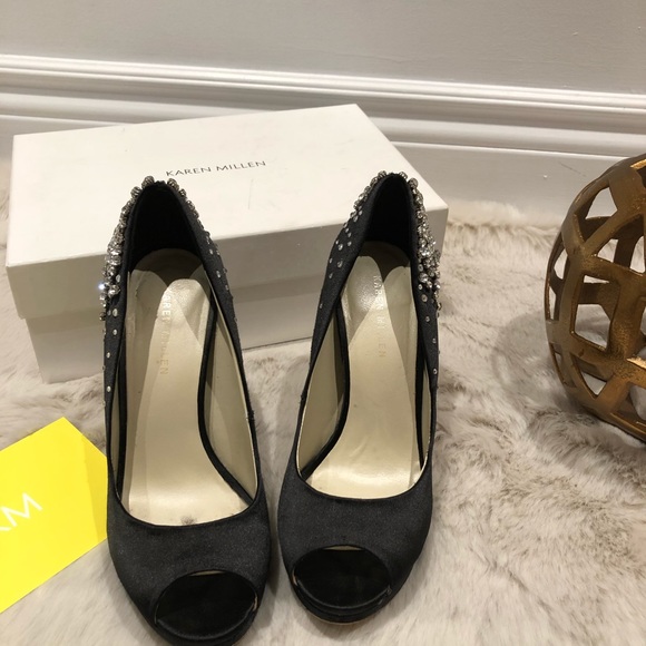 Karen Millen Jewel Encrusted diamond black shoes - Picture 5 of 7